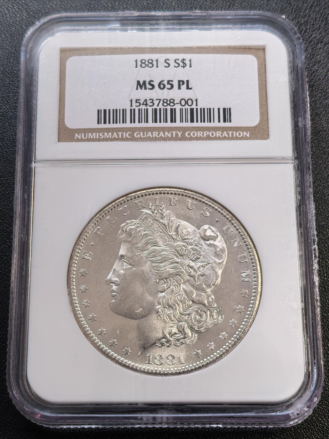 “方寸甄品”甄品场，甄臻铺-世界币章拍卖（第57期，直播拍卖），送拍享返佣金等优惠多多 NGC-MS65PL 美国1881年S版 摩根$1银币 镜面效果很好 币面凝霜 老盒品质保障