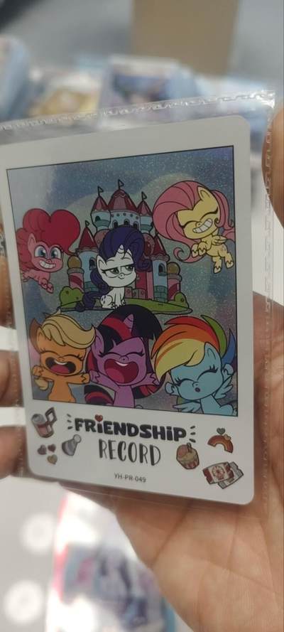 秋原瞳的小店第三十九期（老家的风，每次回去都能心灵得到治愈，吹起曾经童年那个最美好的回忆） - 卡游小马宝莉经典活动卡