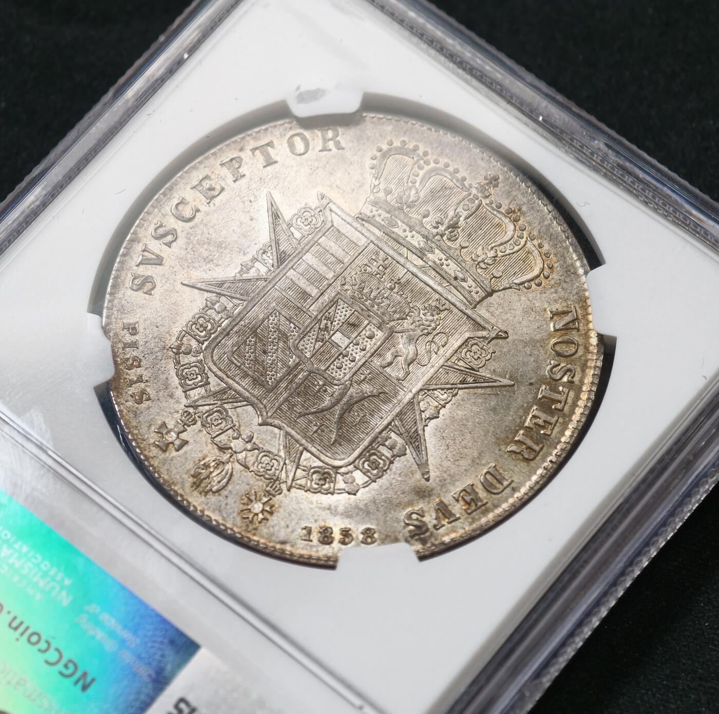 “方寸甄品”甄品场，甄臻铺-世界币章拍卖（第57期，直播拍卖），送拍享返佣金等优惠多多 NGC-MS63 1858年意大利托斯卡纳利奥波德二世4菲奥里尼大银币，全深打，丝绸转光老味道包浆，香槟淡彩环绕，顶级收藏品质