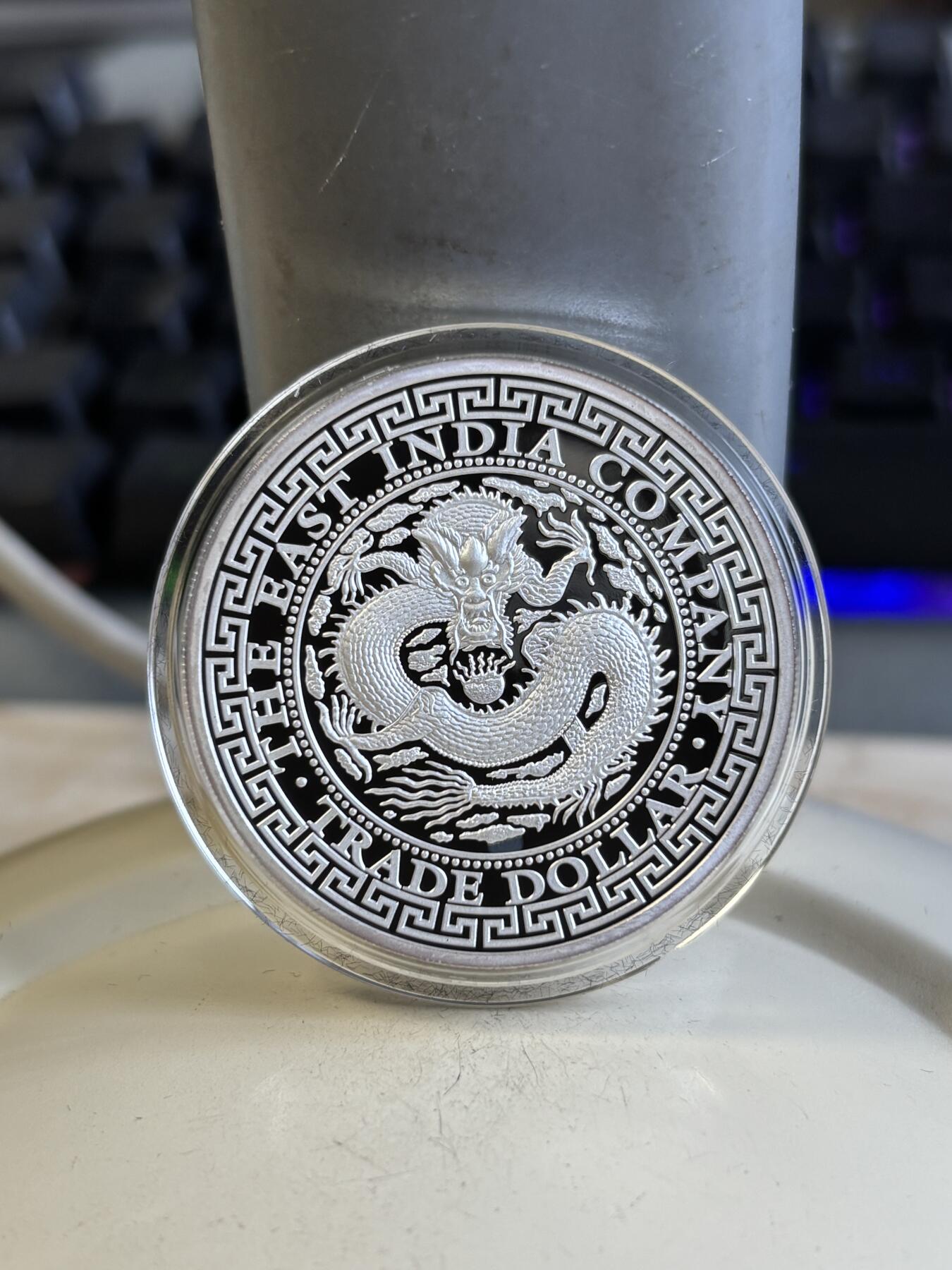 第195期拍卖 纽埃2019年世界贸易银系列复刻中国龙银1盎司纪念银币，999银，发行1888枚