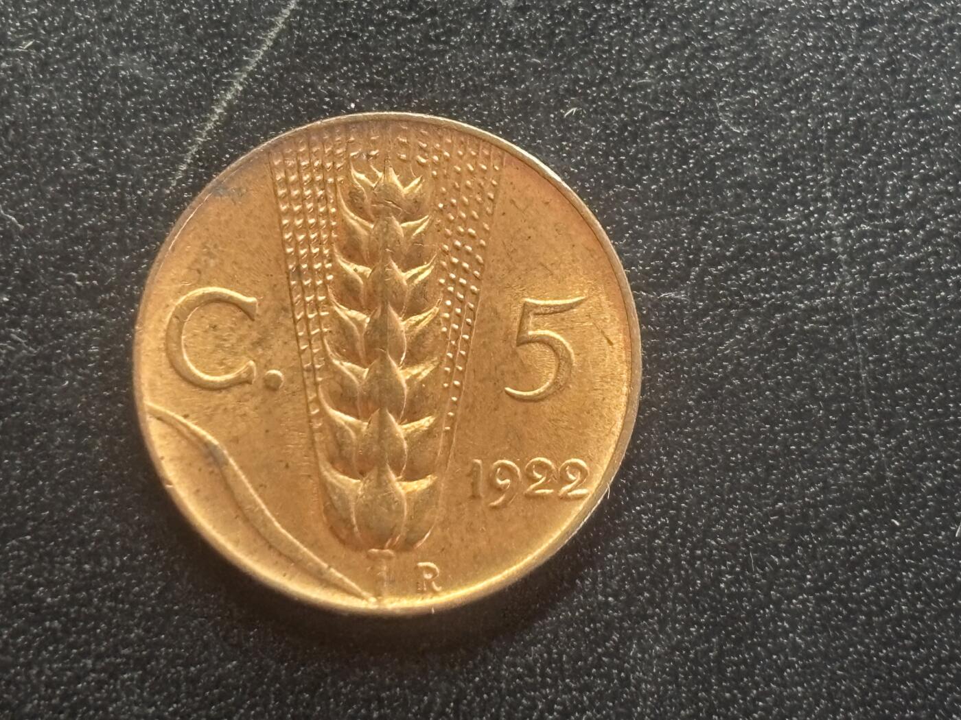 邮泉阁邮票限时拍卖第四十四场 （邮票在国外，请付邮费6元） 意大利 维克托·伊曼纽尔三世国王1922年5分