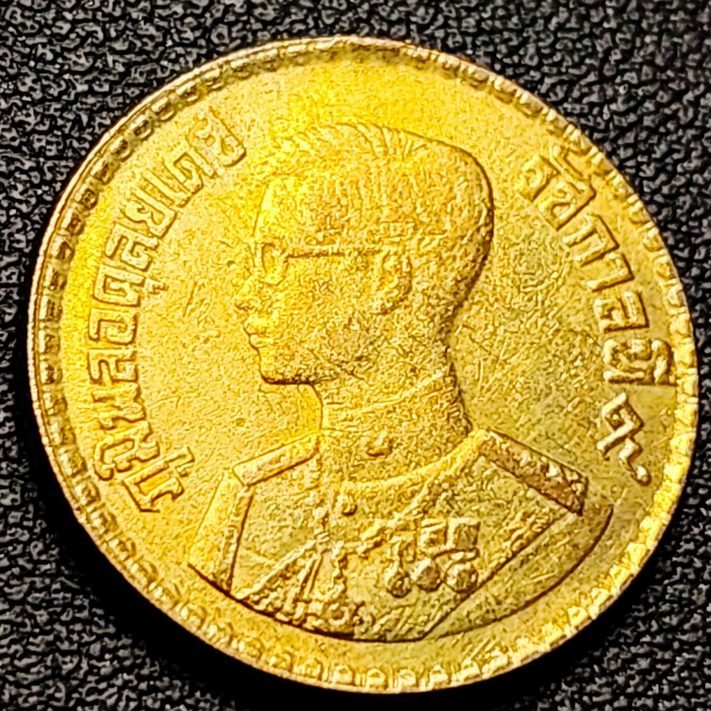 泉币菌-第216场-拍品多 请提前出价 。