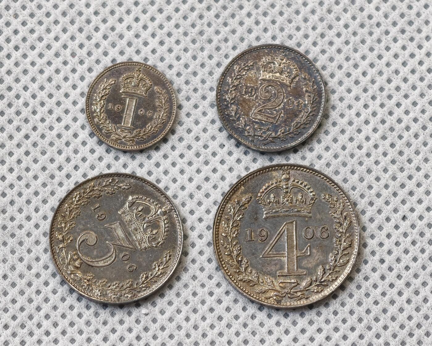 “方寸甄品”甄品场，甄臻铺-世界币章拍卖（第57期，直播拍卖），送拍享返佣金等优惠多多 英国1906年爱德华七世濯足币洗脚币，品相和包浆都非常在线，黑彩耀眼，PL质感，非原盒