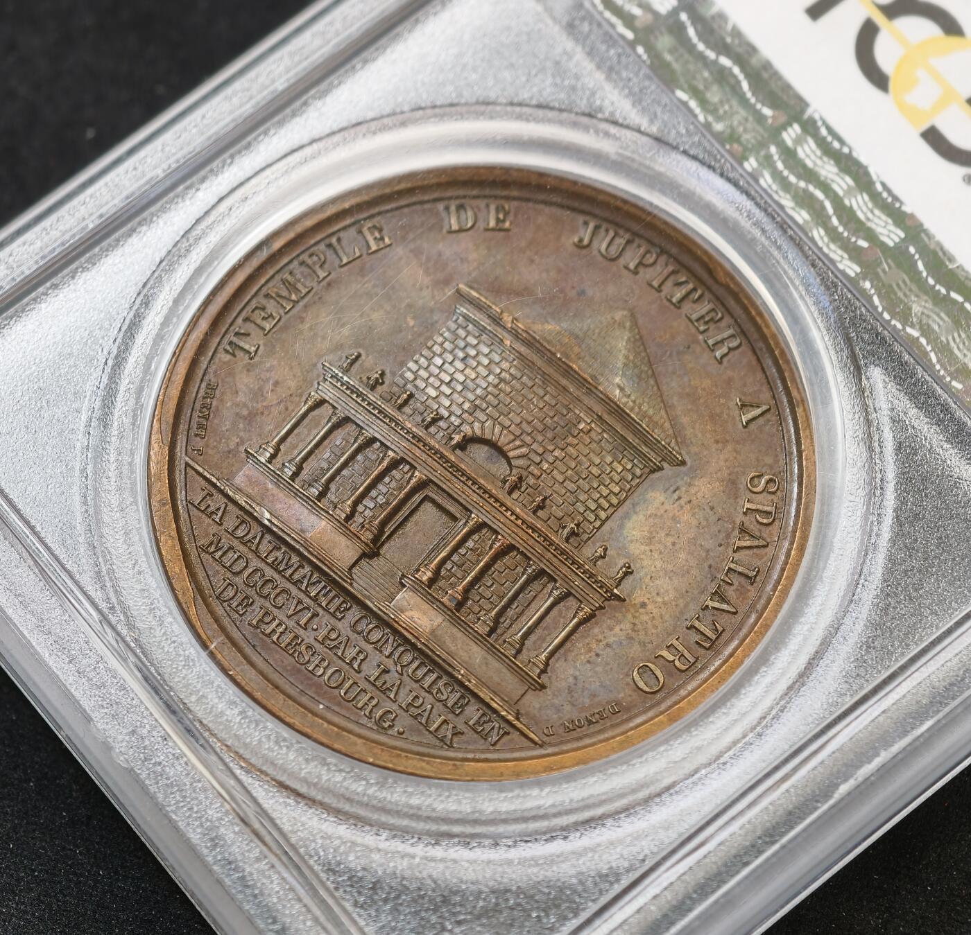 “方寸甄品”甄品场，甄臻铺-世界币章拍卖（第57期，直播拍卖），送拍享返佣金等优惠多多 PCGS SP63 唯一记录1806年法国征服达尔马提亚纪念铜章,状态极好 双面镜面状态爽炸了，加厚盒子（咸鱼ngcms63,售价3500元）