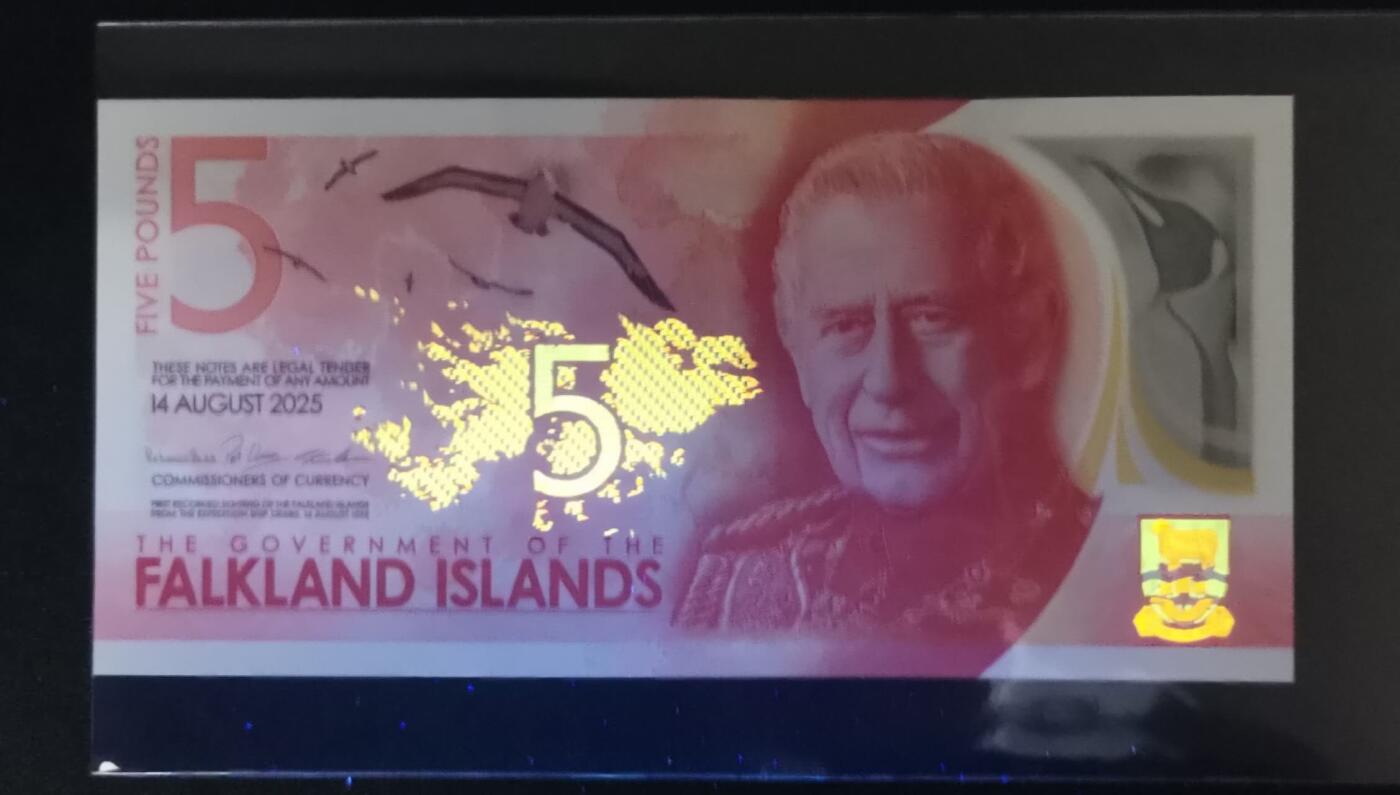《艾美收藏》第238期-3.29周日外币畅拍场 福克兰岛2025年AA冠5镑UNC绝品 PMG67E&68E的品相及居中度 今年IBNS世界最佳纸币获奖钞大热品种 Pick#20a