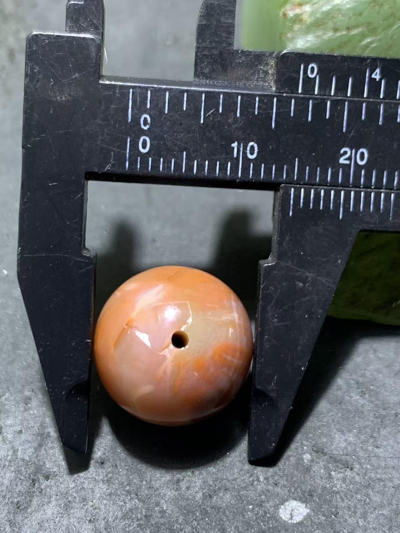 川料南红玛瑙通货圆珠一颗！配串利器！