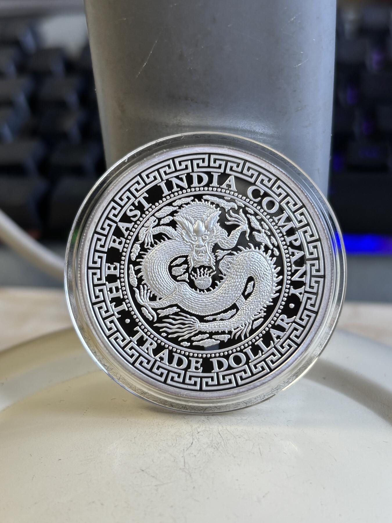 第195期拍卖 纽埃2019年世界贸易银系列复刻中国龙银1盎司纪念银币，999银，发行1888枚