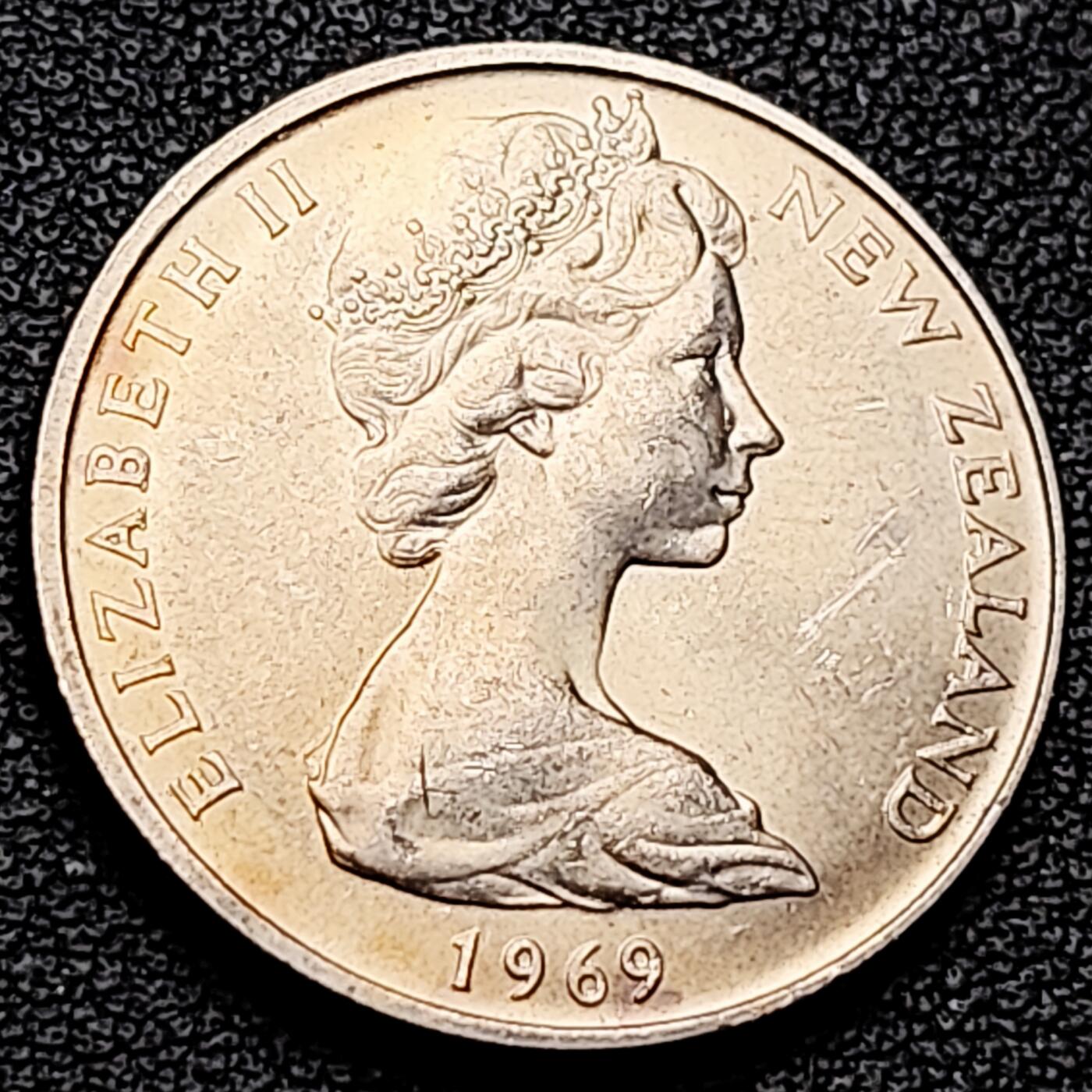 泉币菌-第216场-拍品多 请提前出价 。