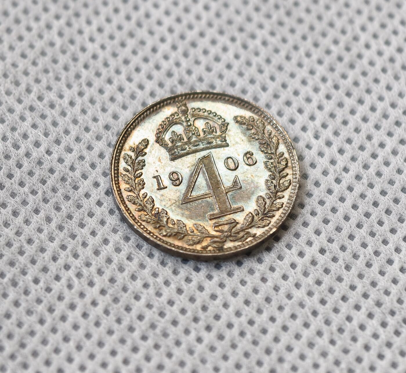 “方寸甄品”甄品场，甄臻铺-世界币章拍卖（第57期，直播拍卖），送拍享返佣金等优惠多多 英国1906年爱德华七世濯足币洗脚币，品相和包浆都非常在线，黑彩耀眼，PL质感，非原盒