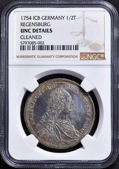 【俄甄集藏】2026年(050)04-01星期三 晚 19:30 全场包邮 - 神圣罗马帝国-德国雷根斯堡1754年弗朗茨一世头像ICB版城市景观1/2泰勒银币，NGC UNCD，黄油彩包浆，原光品相，细节犀利，稀少品种