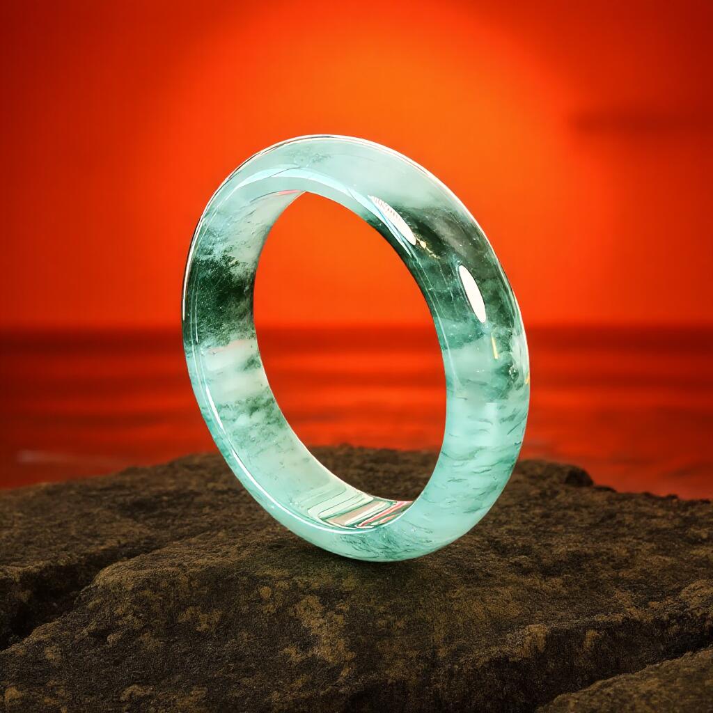 碧月说宝 君子怀瑾·当代和田玉清风专场(六) 高冰起荧光翡翠飘花手镯