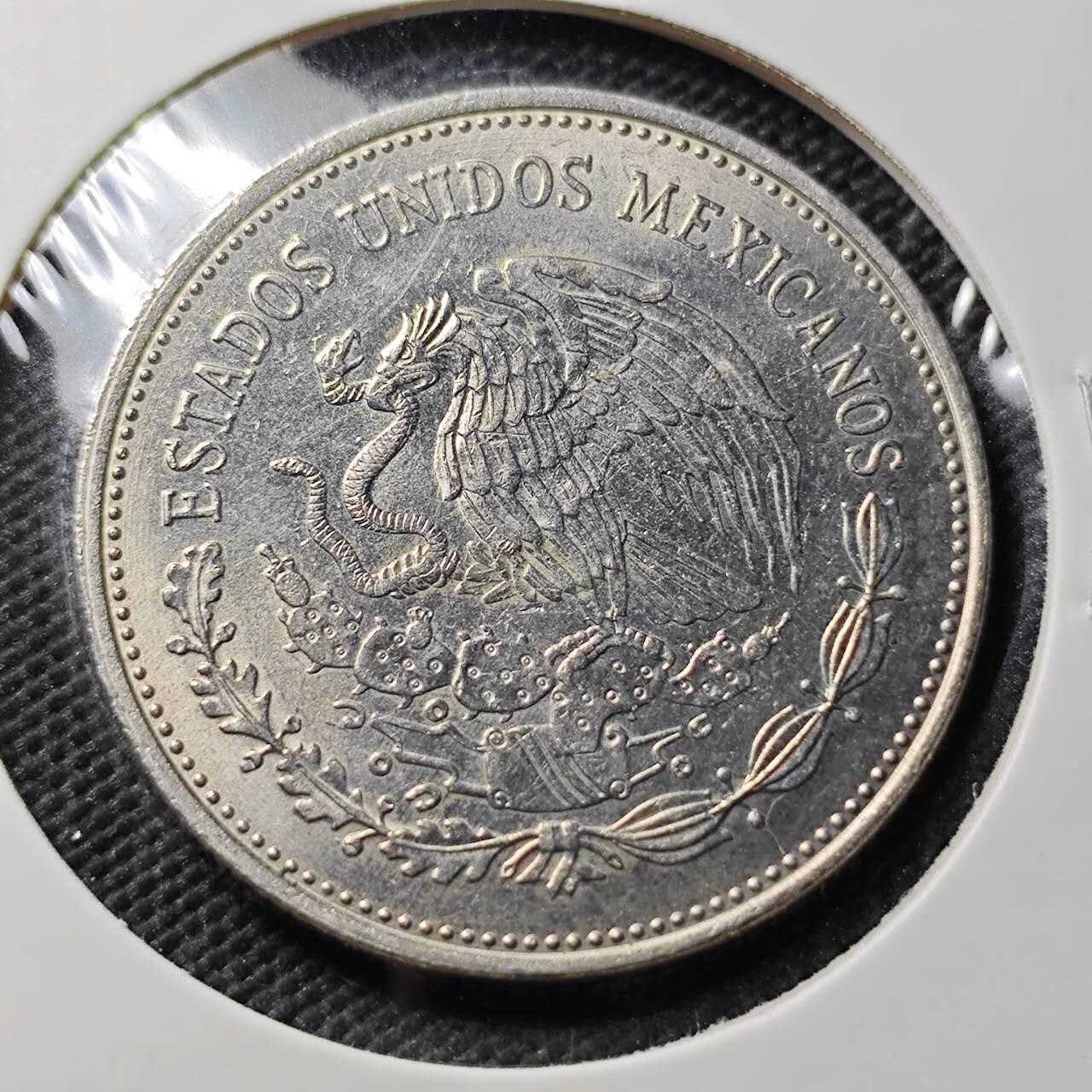 KK钱币收藏小铺  第407期 2月预留时间 周末发货  1988墨西哥5000比索纪念币 