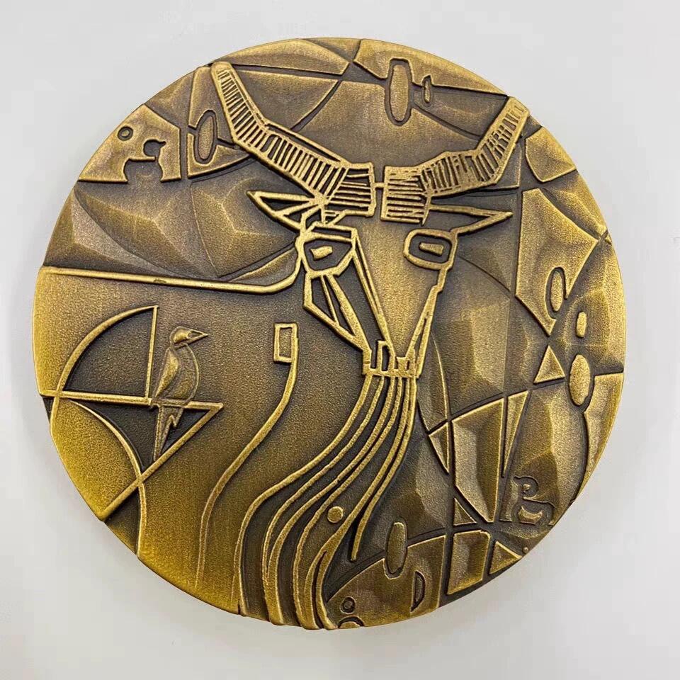 中国铜章专拍 上海造币厂 领头羊铜章 直径60 毫米，带证书，保真正品