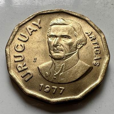 🌹外币初藏🌹🐯2026年第34场   每周二四六晚8️⃣点 接代拍 - 乌拉圭 1977年 阿蒂加斯 1新比索 黄铜币 