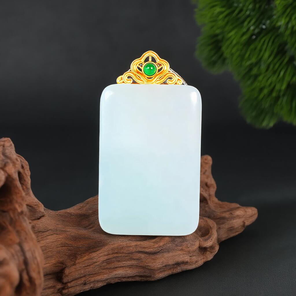 碧月说宝 君子怀瑾·当代和田玉清风专场(五) 和田玉平安牌挂件18k