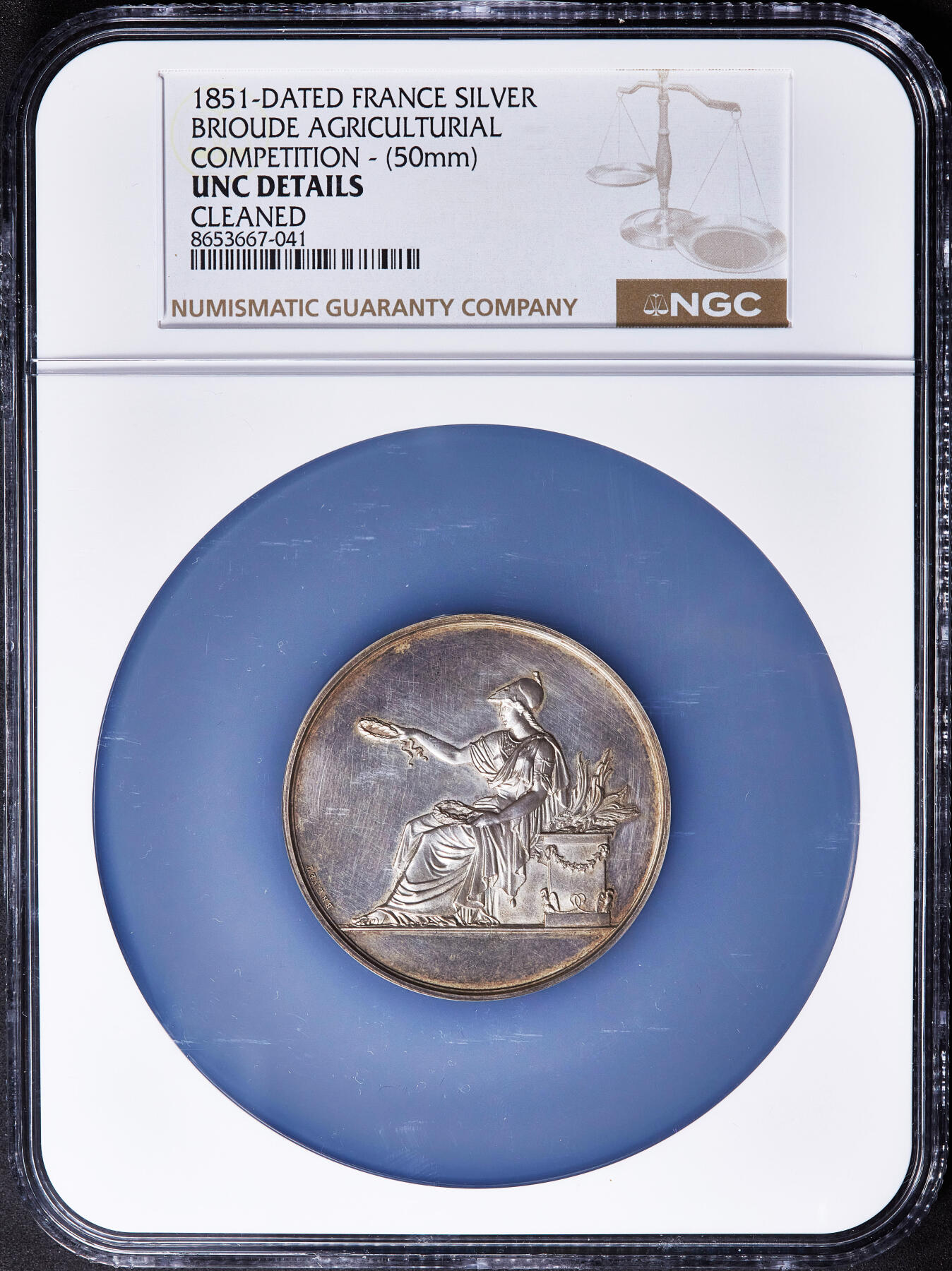 【俄甄集藏】2026年(050)04-01星期三 晚 19:30 全场包邮 法国1851年丰收女神坐像纪念上卢瓦尔省布里尤德农业竞赛大银章，NGC UNCD，直径：50mm，重：58克，高浮雕，授予布农克勒的加朗-舒韦夫妇