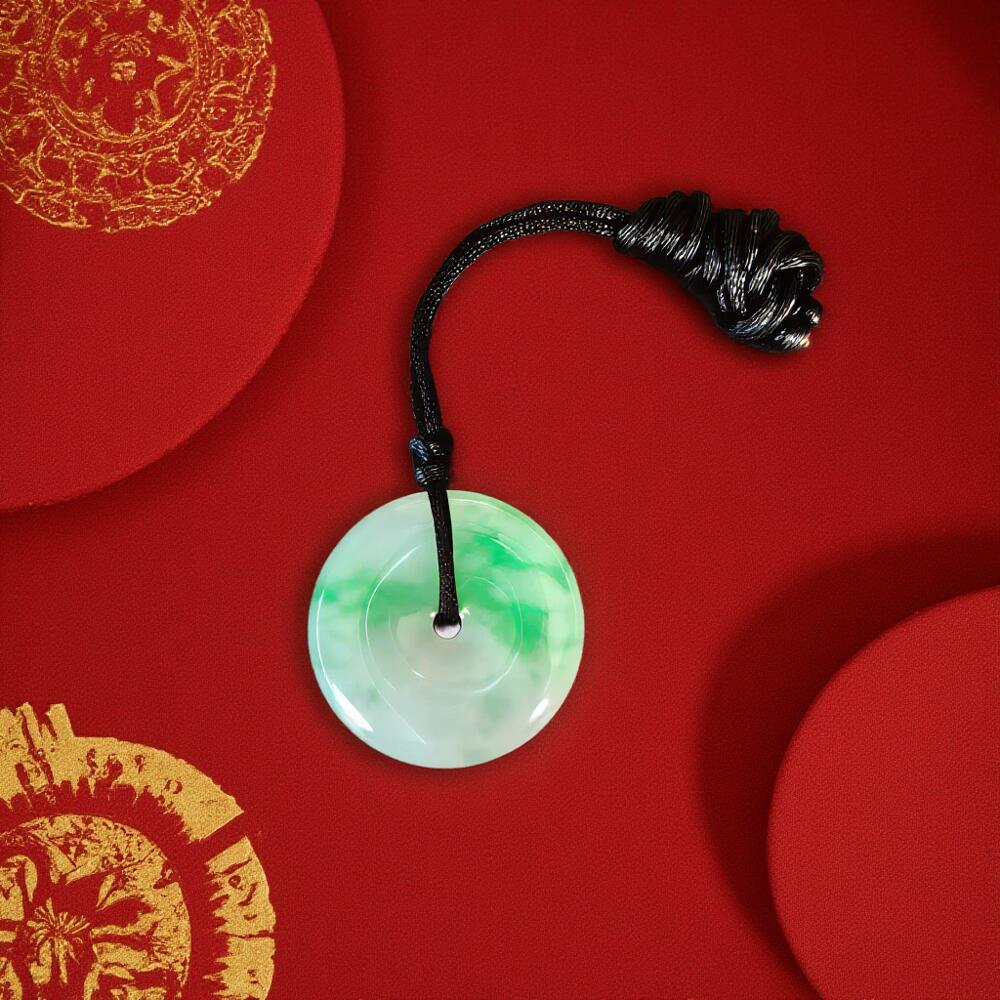 碧月说宝 君子怀瑾·当代和田玉清风专场(六) 糯冰种翡翠飘阳绿平安扣