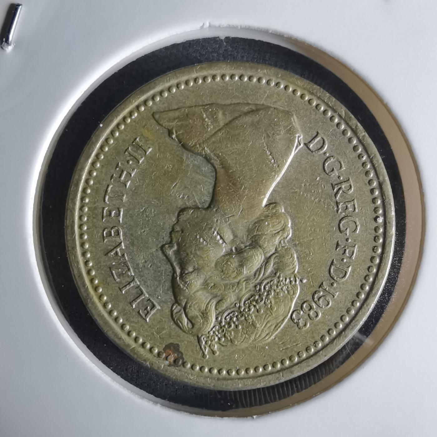 沼泽如烟--第1032场 英国1983年一磅