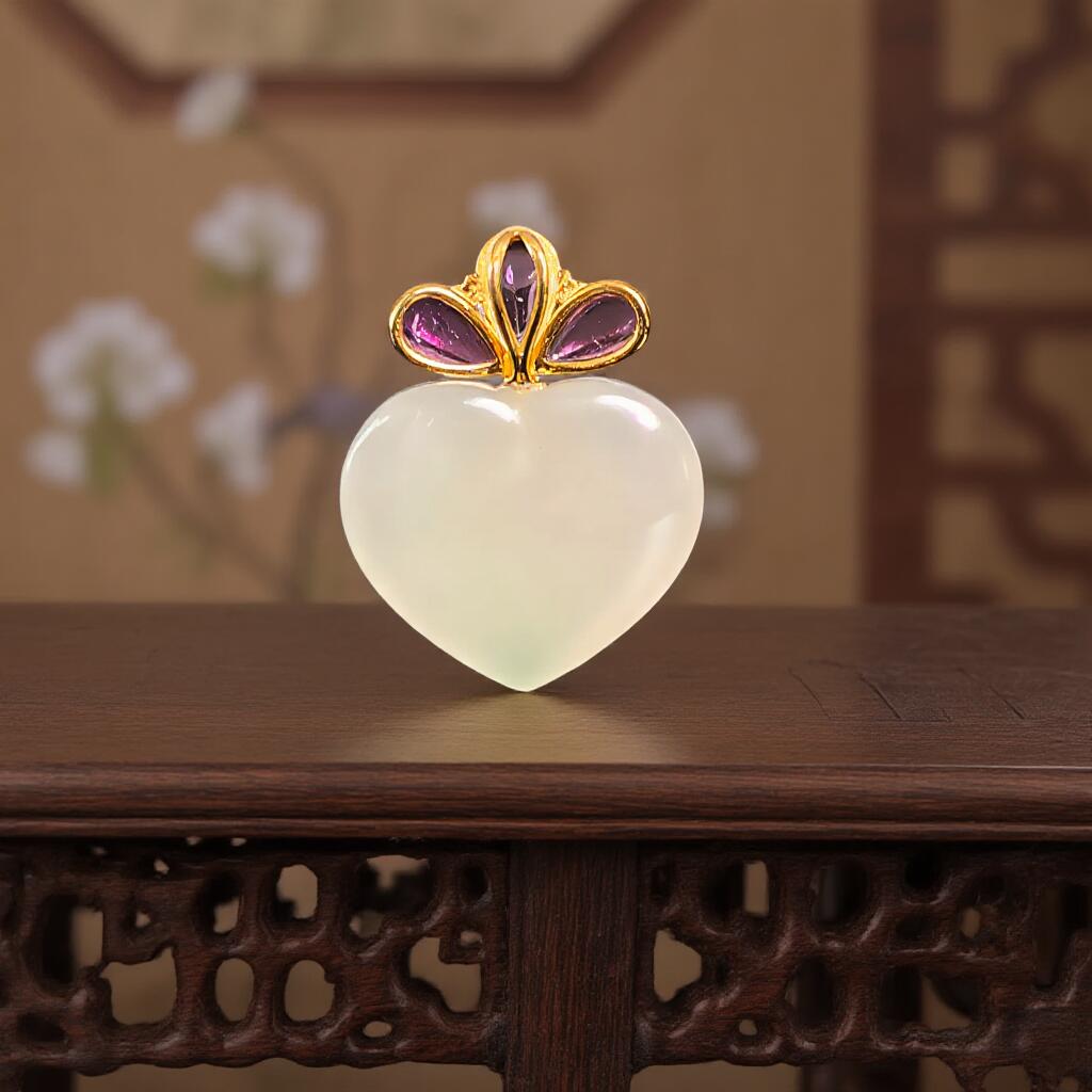 碧月说宝 君子怀瑾·当代和田玉清风专场(五) 18K爱心吊坠