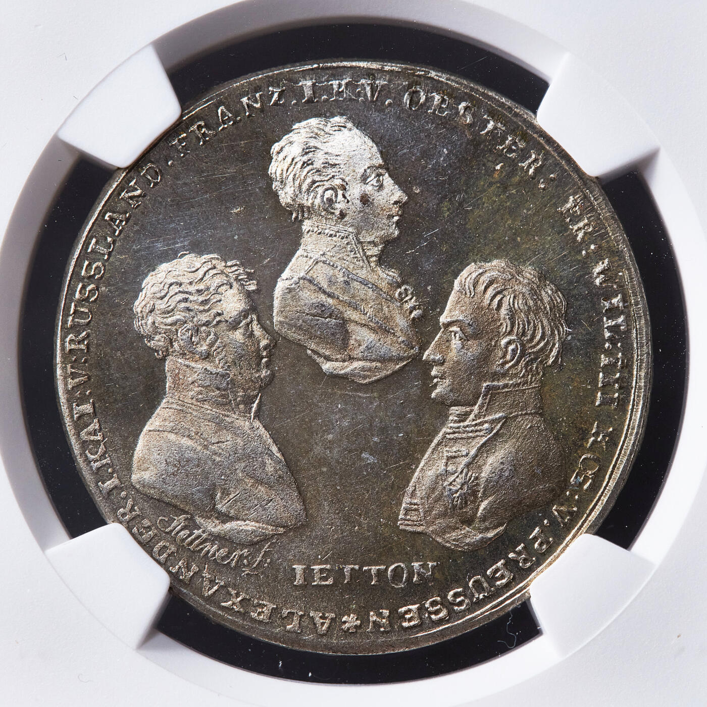 【俄甄集藏】2026年(050)04-01星期三 晚 19:30 全场包邮 法国1814年纪念反法同盟三巨头占领巴黎镀银铜章，NGC MS64，类精制底板，顶级品相，少见品种，奥地利皇帝弗朗茨一世，俄国沙皇亚历山大一世，普鲁士国王腓特烈·威廉三世