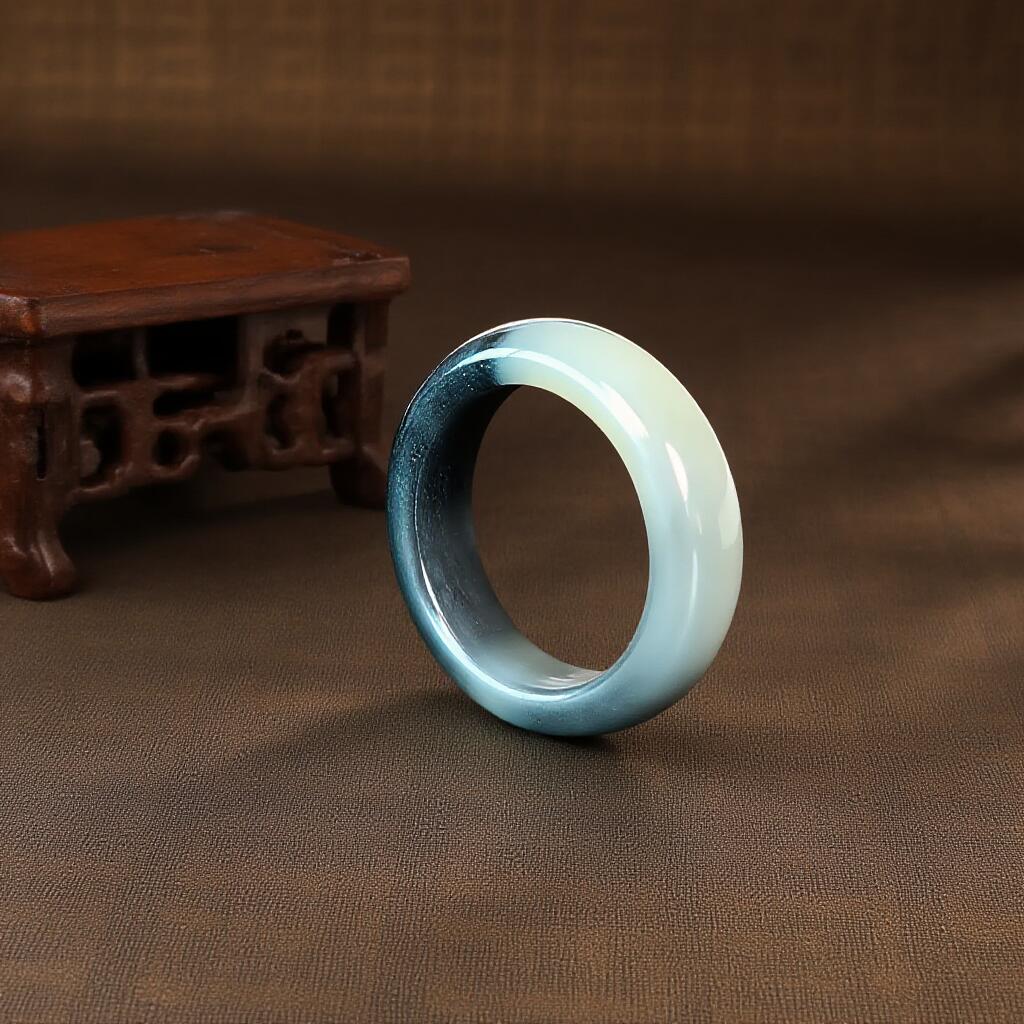 碧月说宝 君子怀瑾·当代和田玉清风专场(六) 青花戒指