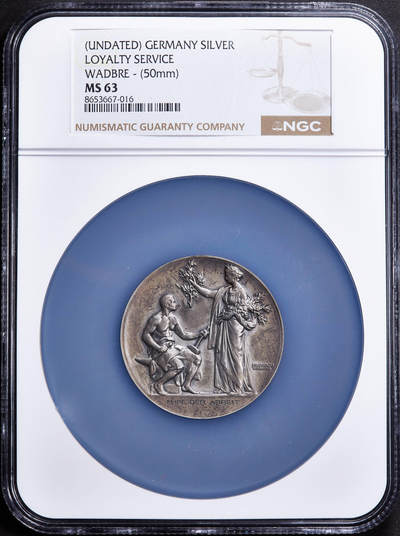 【俄甄集藏】2026年(050)04-01星期三 晚 19:30 全场包邮 - 德国巴伐利亚19世纪工业女神与蜂房造像工业家协会忠诚服务大银章，NGC MS63，雕刻家海因里希·瓦德雷作品，设计精美，原味老包浆，直径：50mm，少见品种