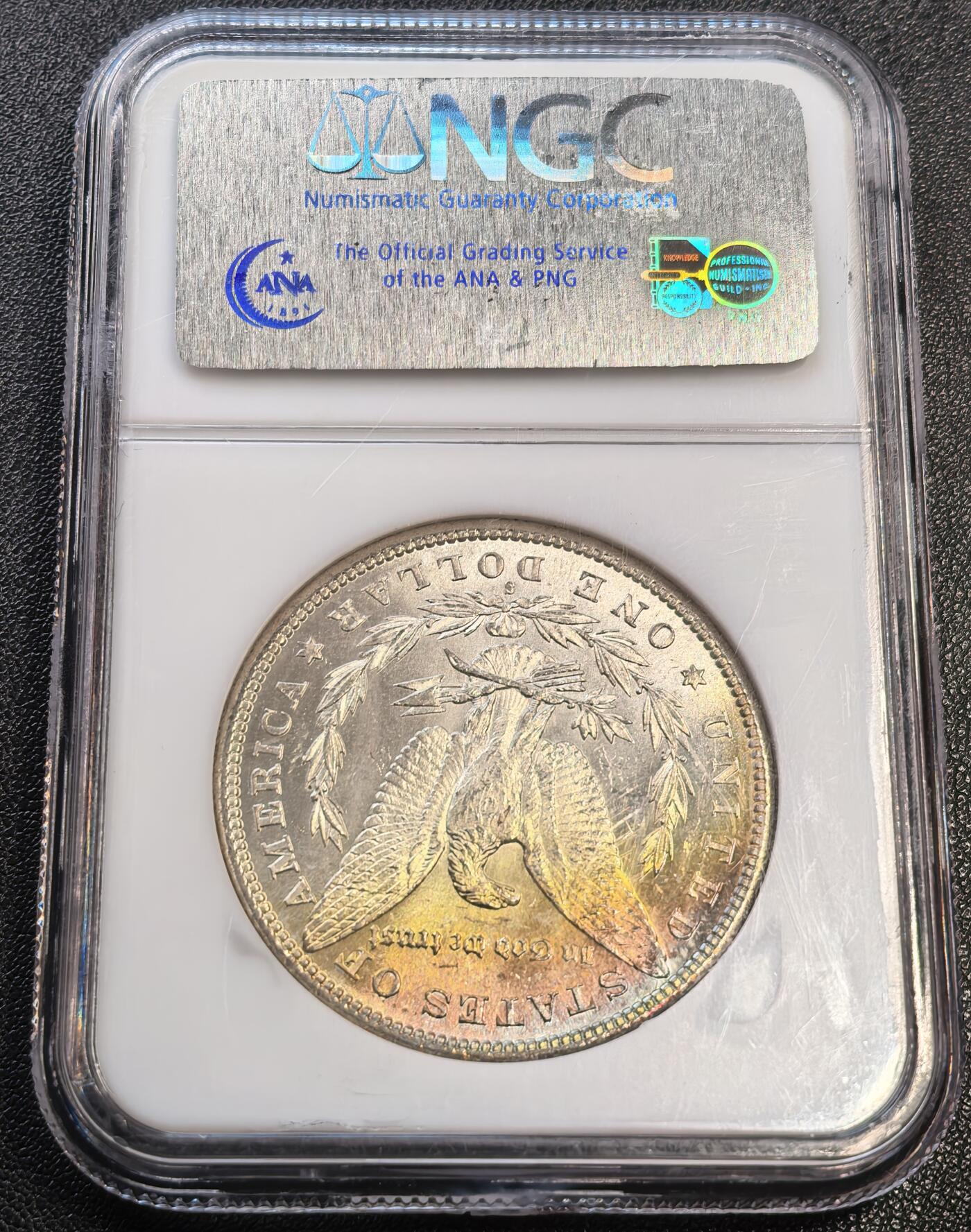 “方寸甄品”甄品场，甄臻铺-世界币章拍卖（第57期，直播拍卖），送拍享返佣金等优惠多多 NGC-MS65 美国1881年S版 摩根$1银币 镜面底板 鹰面月牙彩 老盒好品