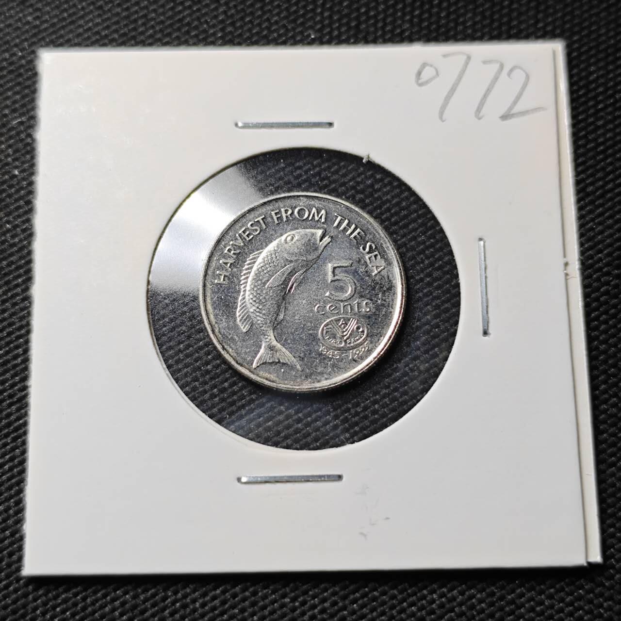 KK钱币收藏小铺  第407期 2月预留时间 周末发货  1995斐济5分 纪念币