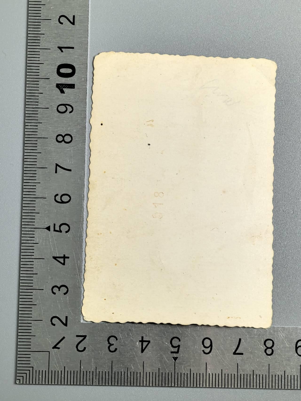 小驴勋章奖章收藏3月28日周六晚六点拍卖（珍爱和平，收藏战争，铭记历史，勿忘国耻，忠党爱国。有偿代拍，送拍规则在简介最后，参拍须阅读规则后再参拍，关系到运费包装发货时效真假辨别等关键信息，拍卖时不再发原图，看大图店主微信码在拍卖店铺介绍里） 得三RAD照片