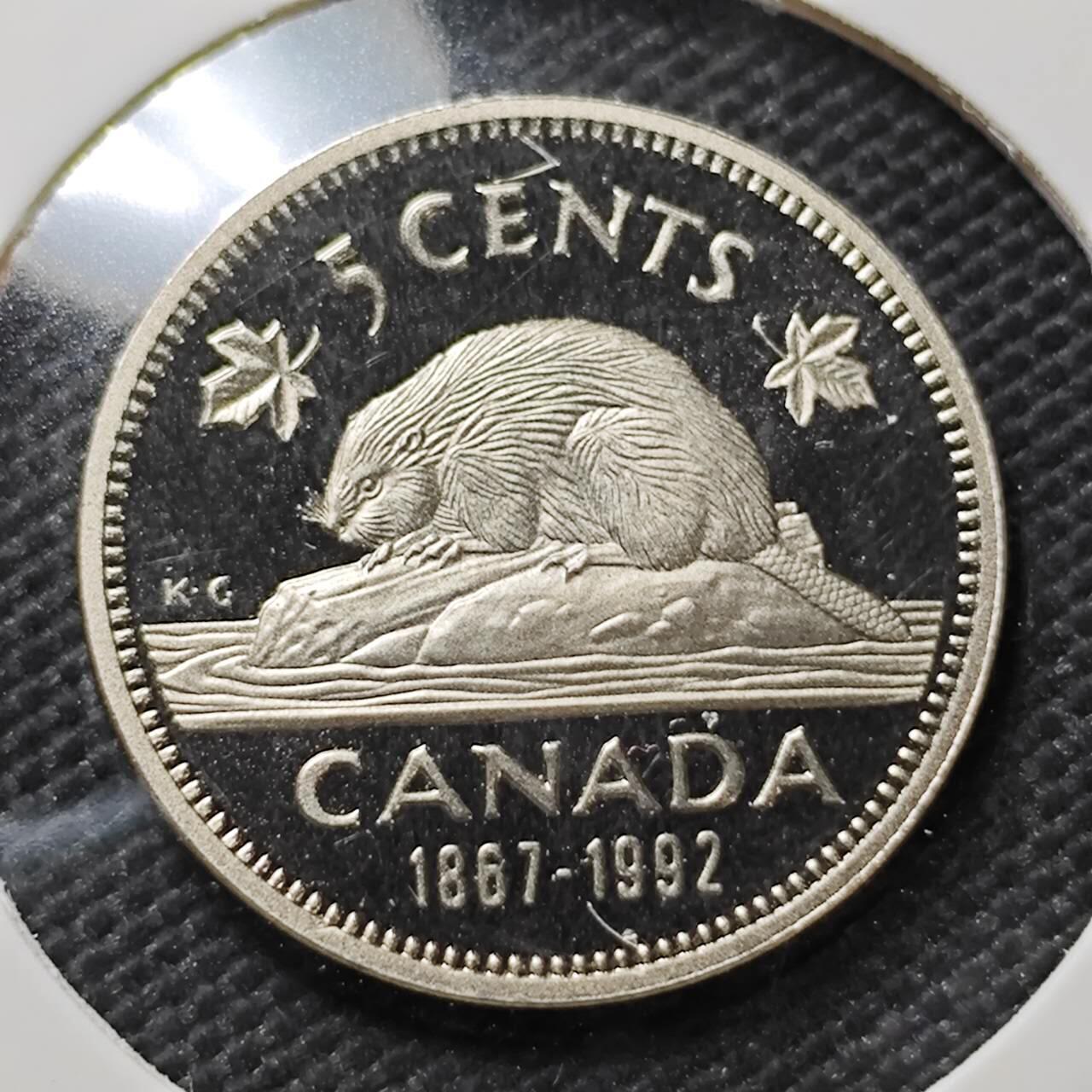 KK钱币收藏小铺  第408期 2月预留时间 周末发货    1992加拿大5分精制 纪念币