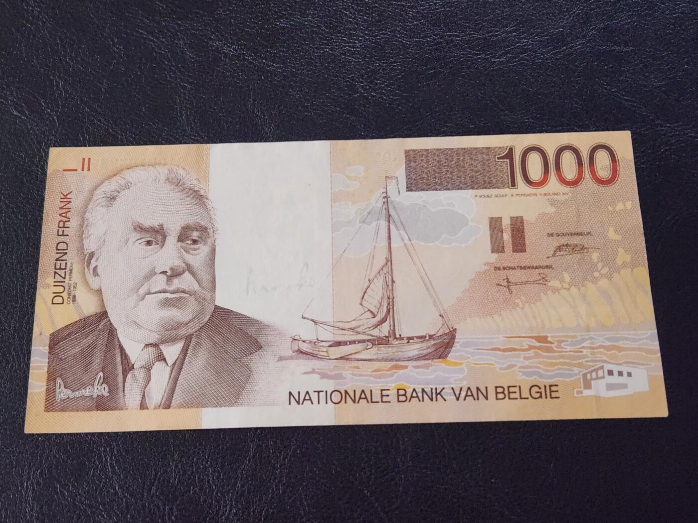 3月27号晚上8点 外国纸币自动截拍第46场 比利时1000近新极美品