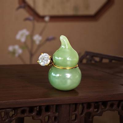 碧月说宝 君子怀瑾·当代和田玉清风专场(五) - 18K且末蓝葫芦吊坠