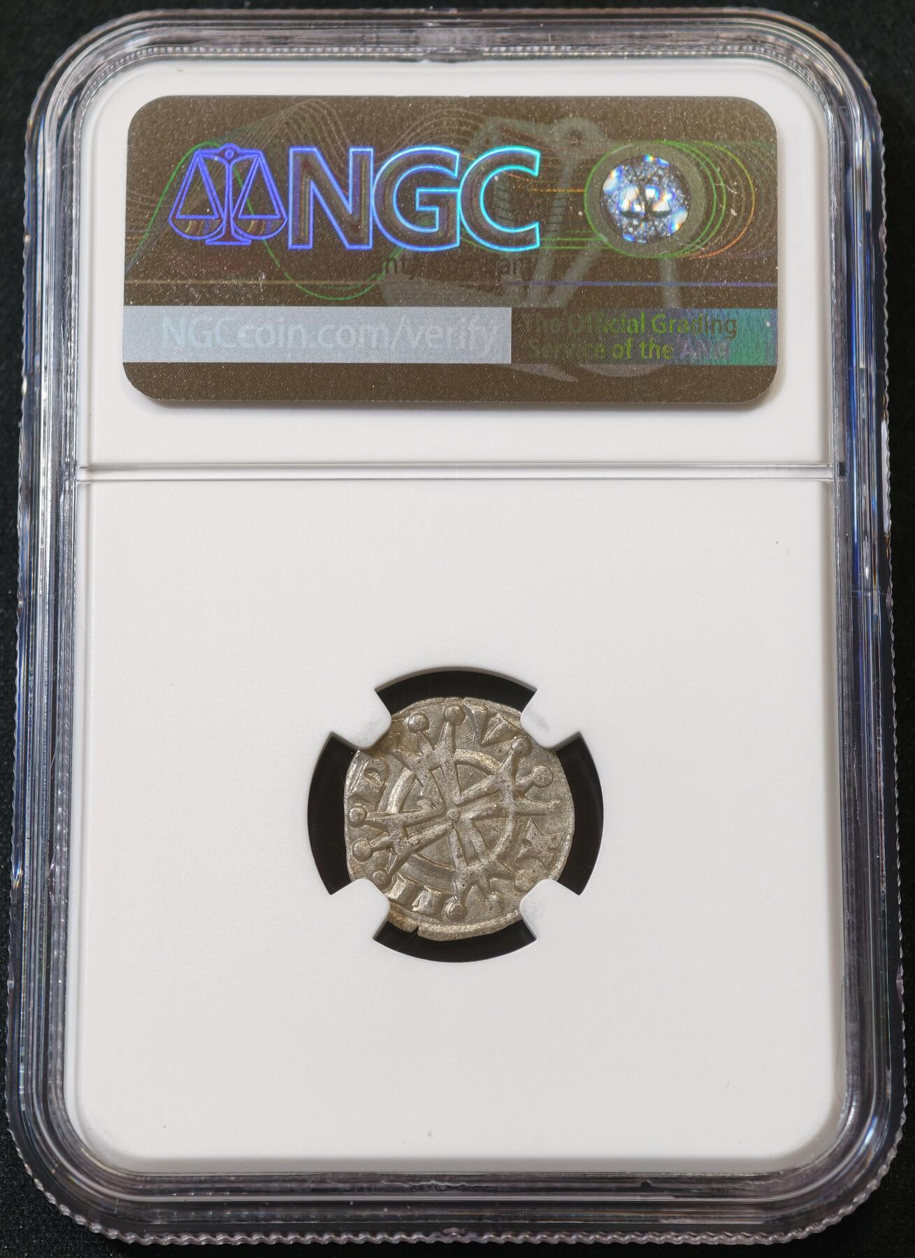 “方寸甄品”甄品场，甄臻铺-世界币章拍卖（第57期，直播拍卖），送拍享返佣金等优惠多多 NGC-MS63 中世纪法国图卢兹，NGC中世纪特殊标签，雷蒙德伯爵家族发行，雷蒙德五世-七世，唯一冠军分，顶级收藏，品种也是非常罕见，NGC评级总数才62枚，正反图案铭文非常清晰