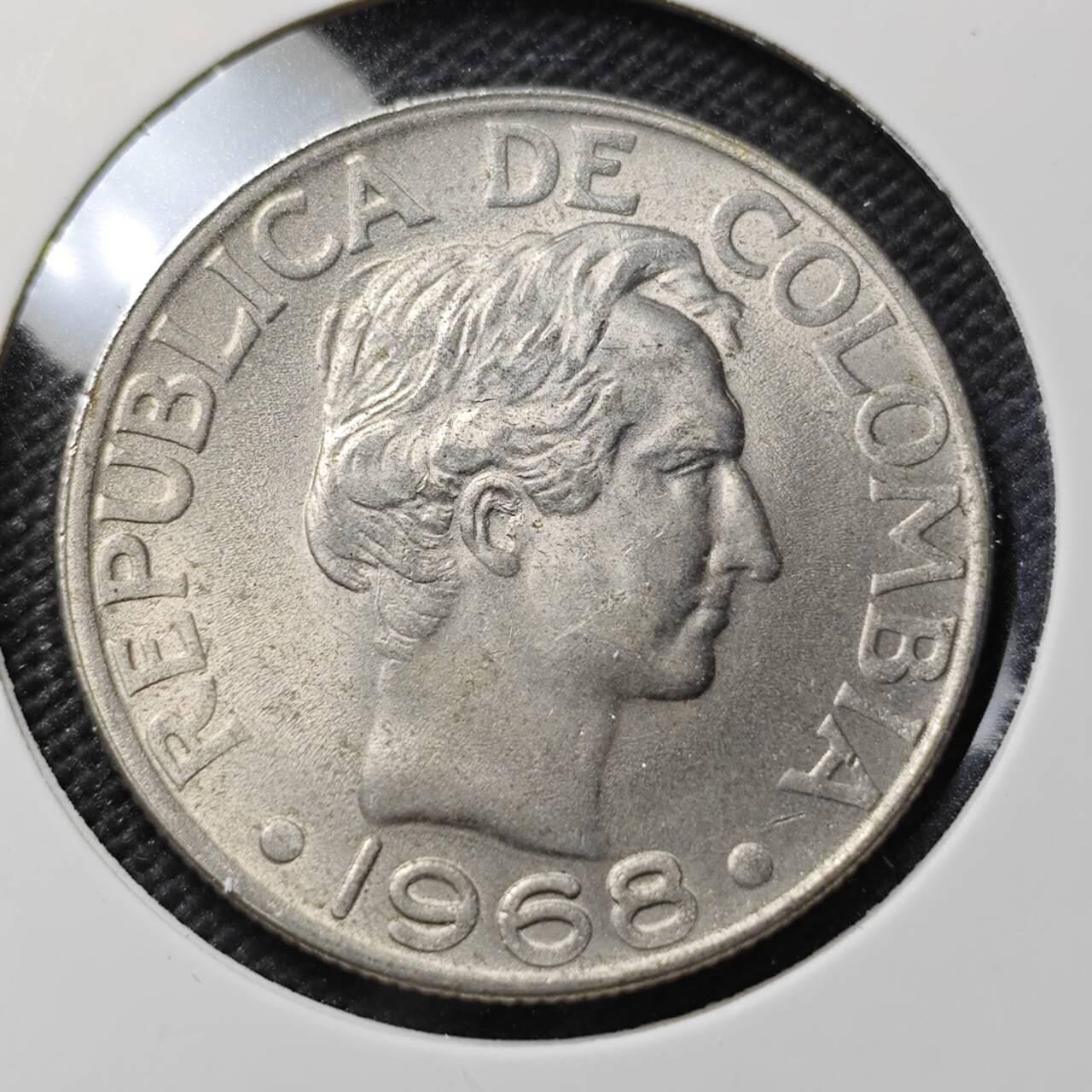 KK钱币收藏小铺  第407期 2月预留时间 周末发货  1968哥伦比亚50分 好品