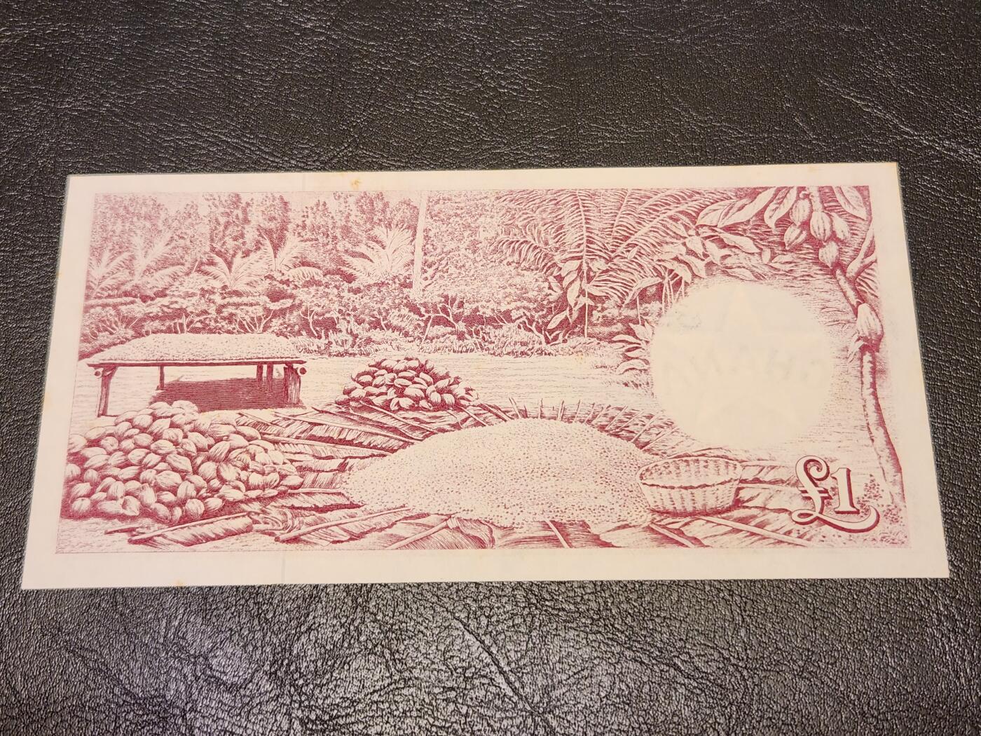 3月27号晚上8点 外国纸币自动截拍第46场 加纳 1962年1镑 新品轻微黄点615558