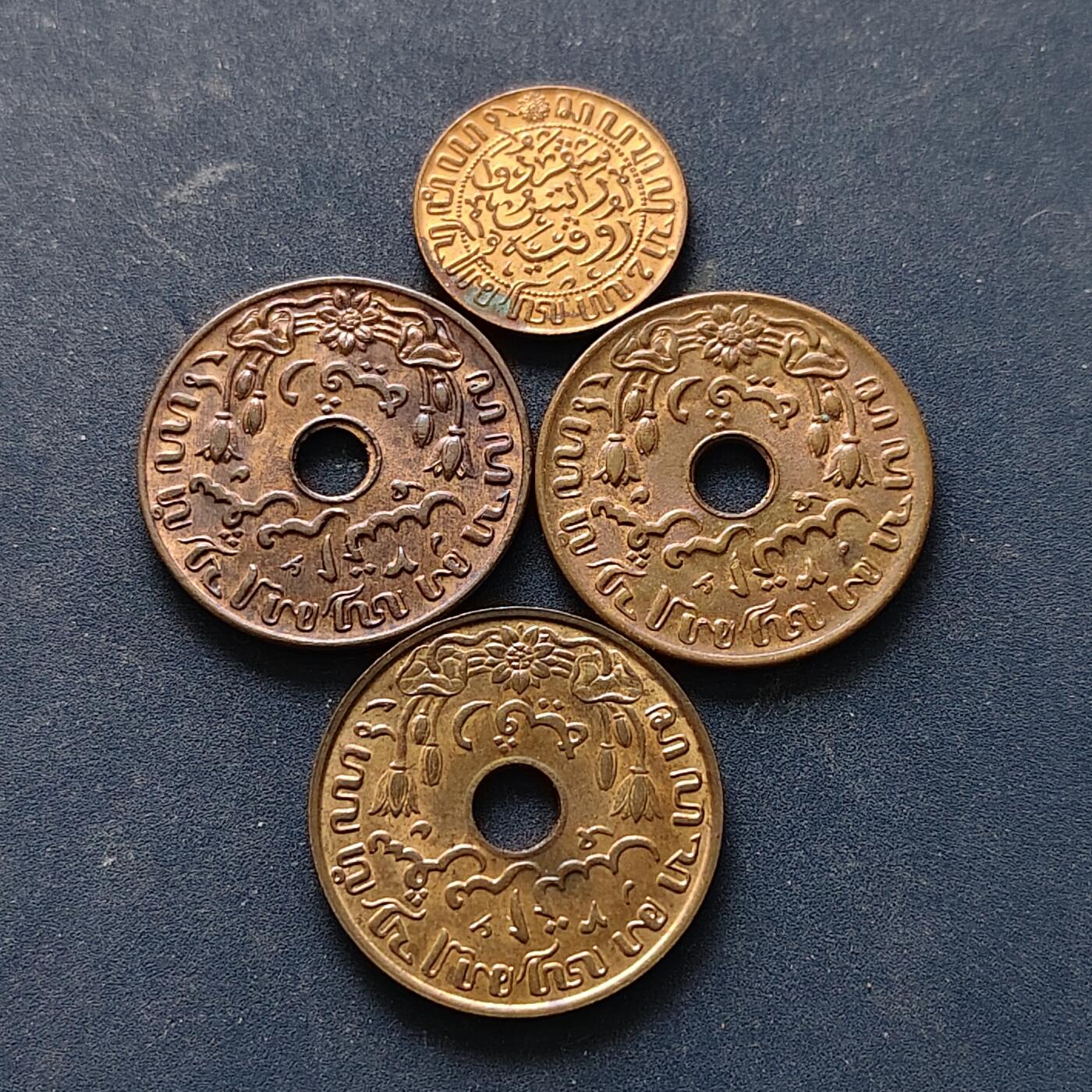 【全场包邮】纯粹捡漏拍514场 荷属东印度1939-1945年1/2-1分铜币4枚一组