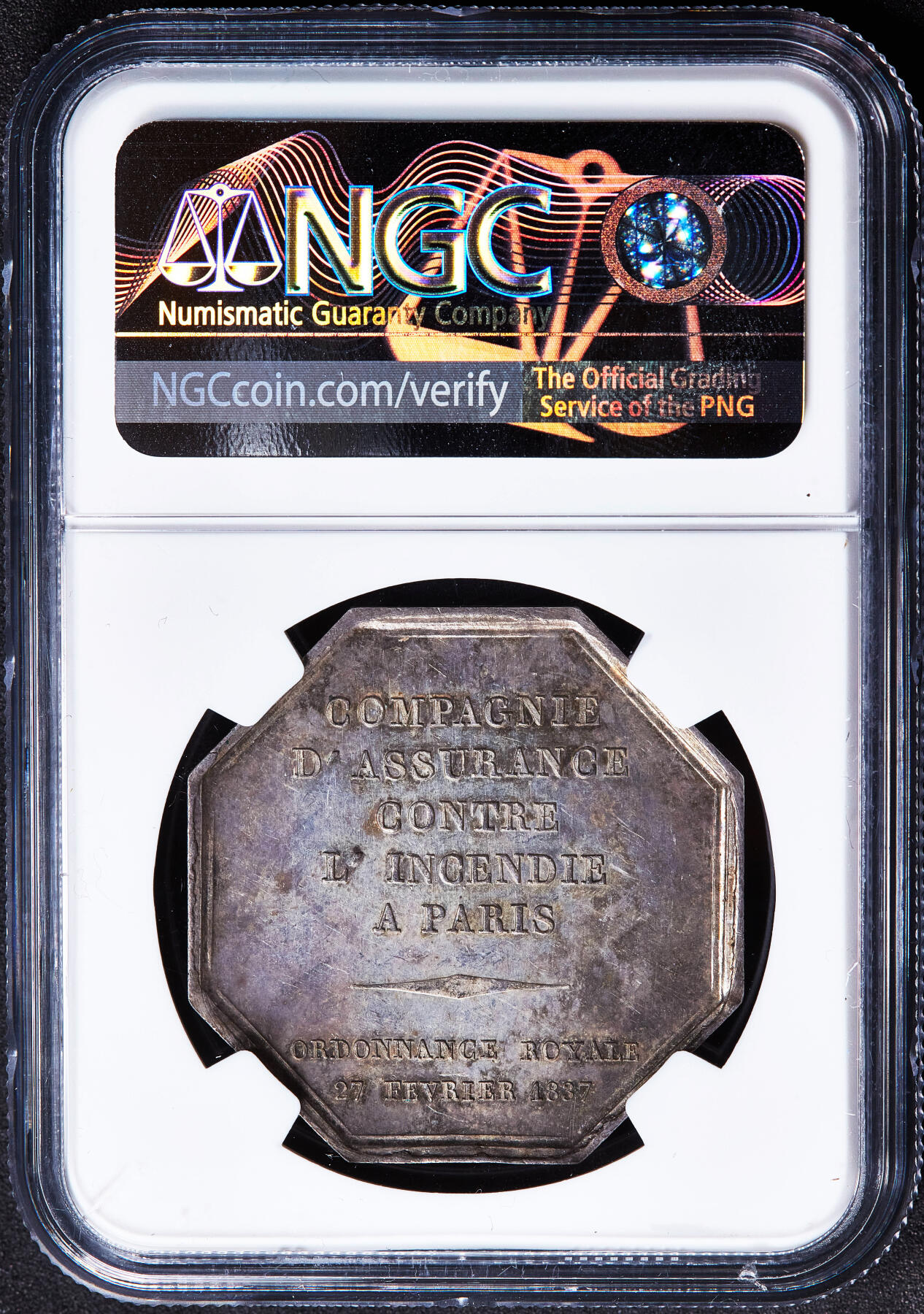【俄甄集藏】2026年(050)04-01星期三 晚 19:30 全场包邮 法国1837年巴黎火灾保险银质八角代用币章，NGC MS62，原味老包浆，蜜蜂铭，少见品种