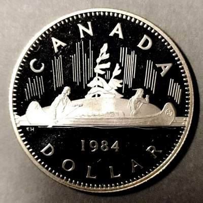 长老汇马年精选第十二场拍卖 - 加拿大1984年精制划船大一刀，伊丽莎白二世头像