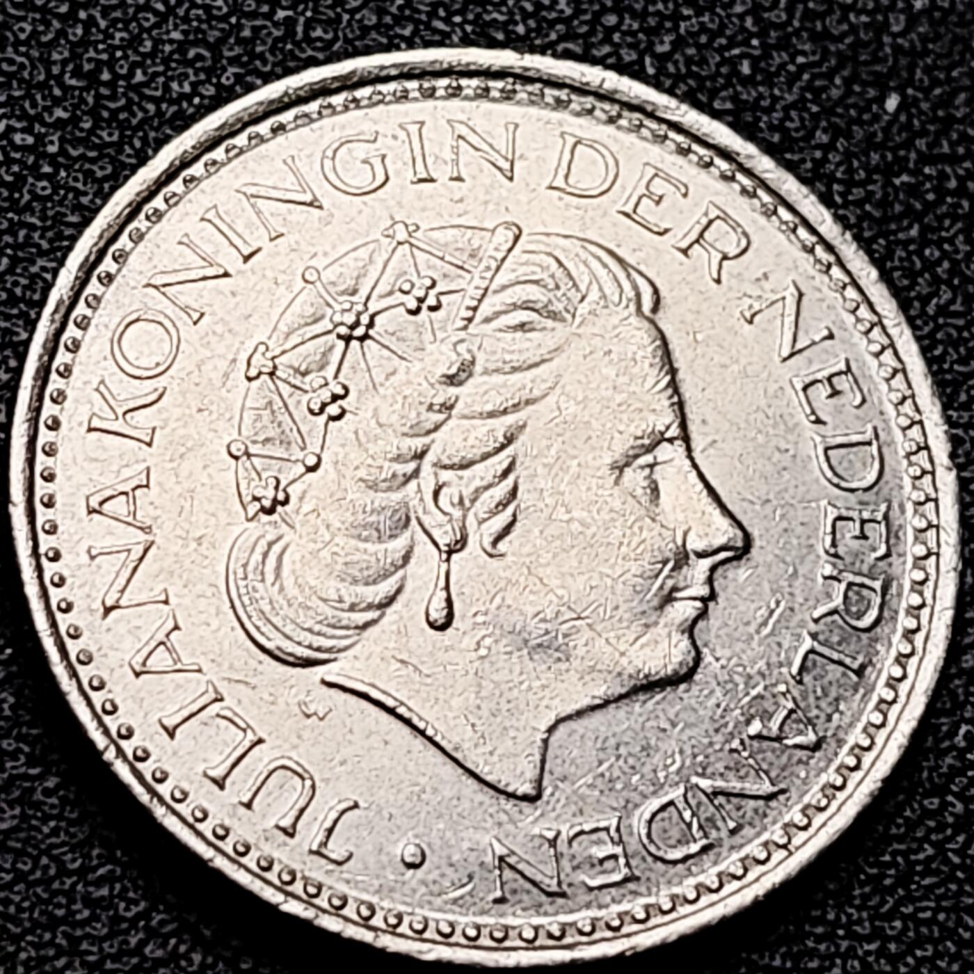 泉币菌-第216场-拍品多 请提前出价 。