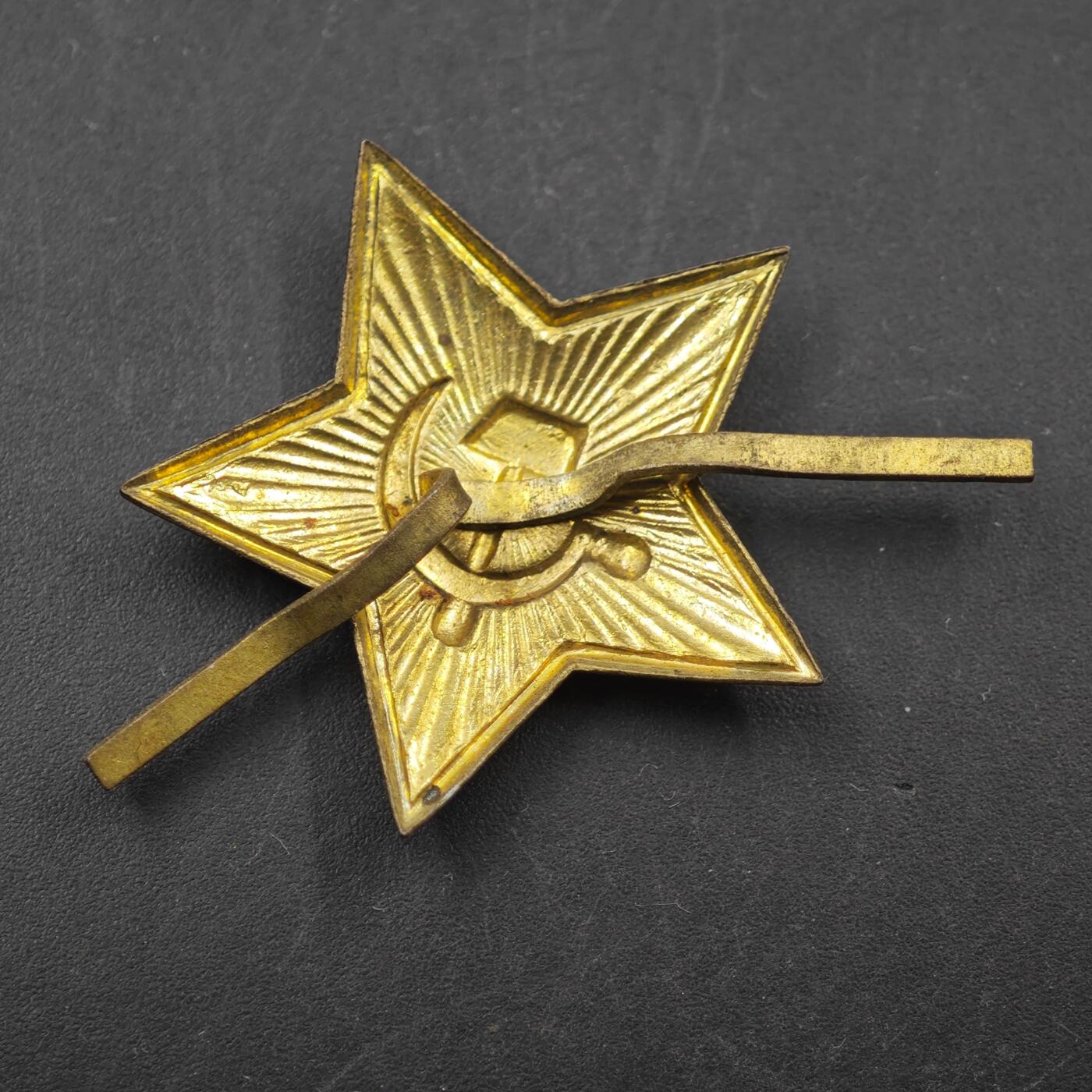 3月28日结束，精品成斌徽章钱币专场（明天继续更新） 苏联铜制帽徽 4-50年代