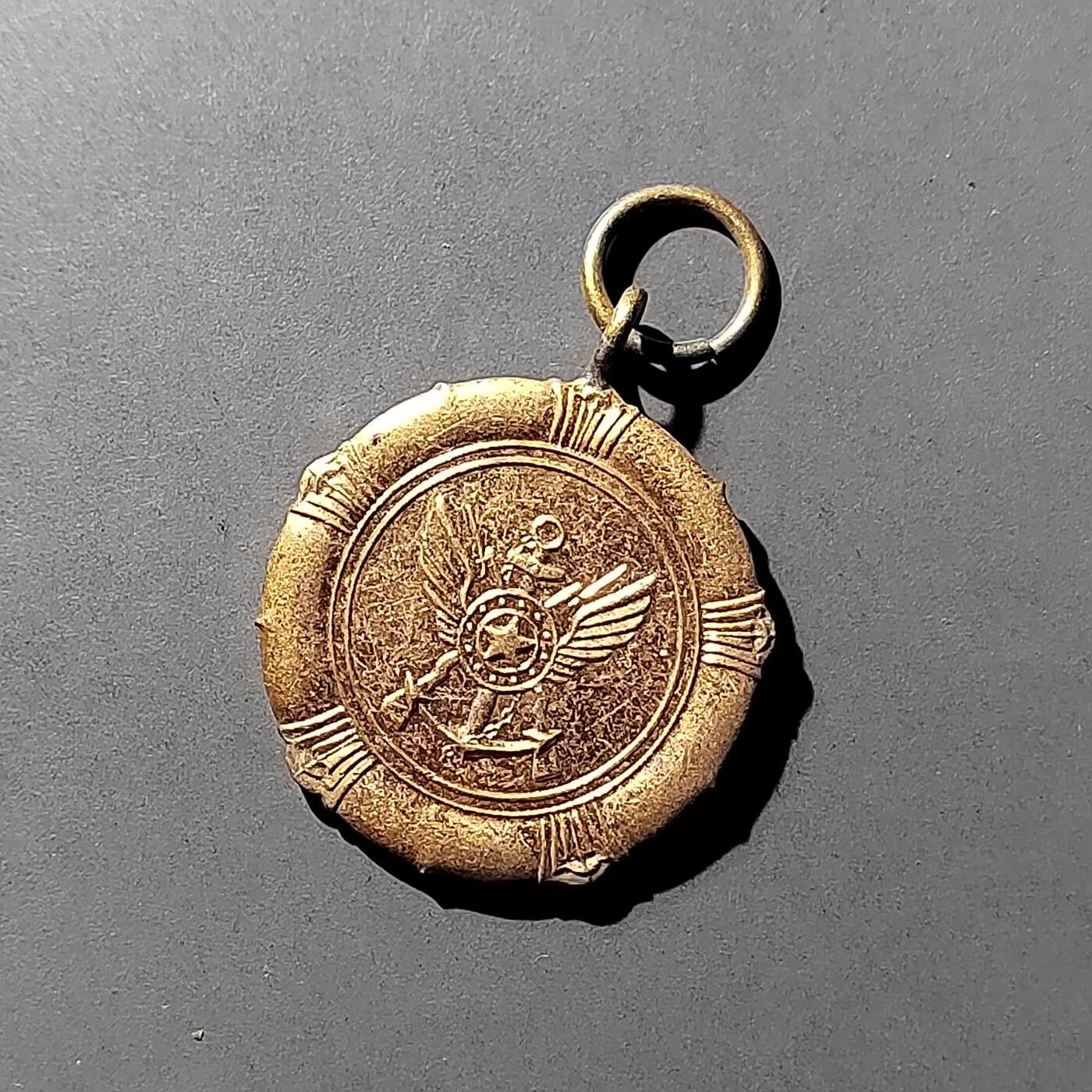 PCAI钱币  27-789  钱币证章邮票小专场 缅甸政府军奖章