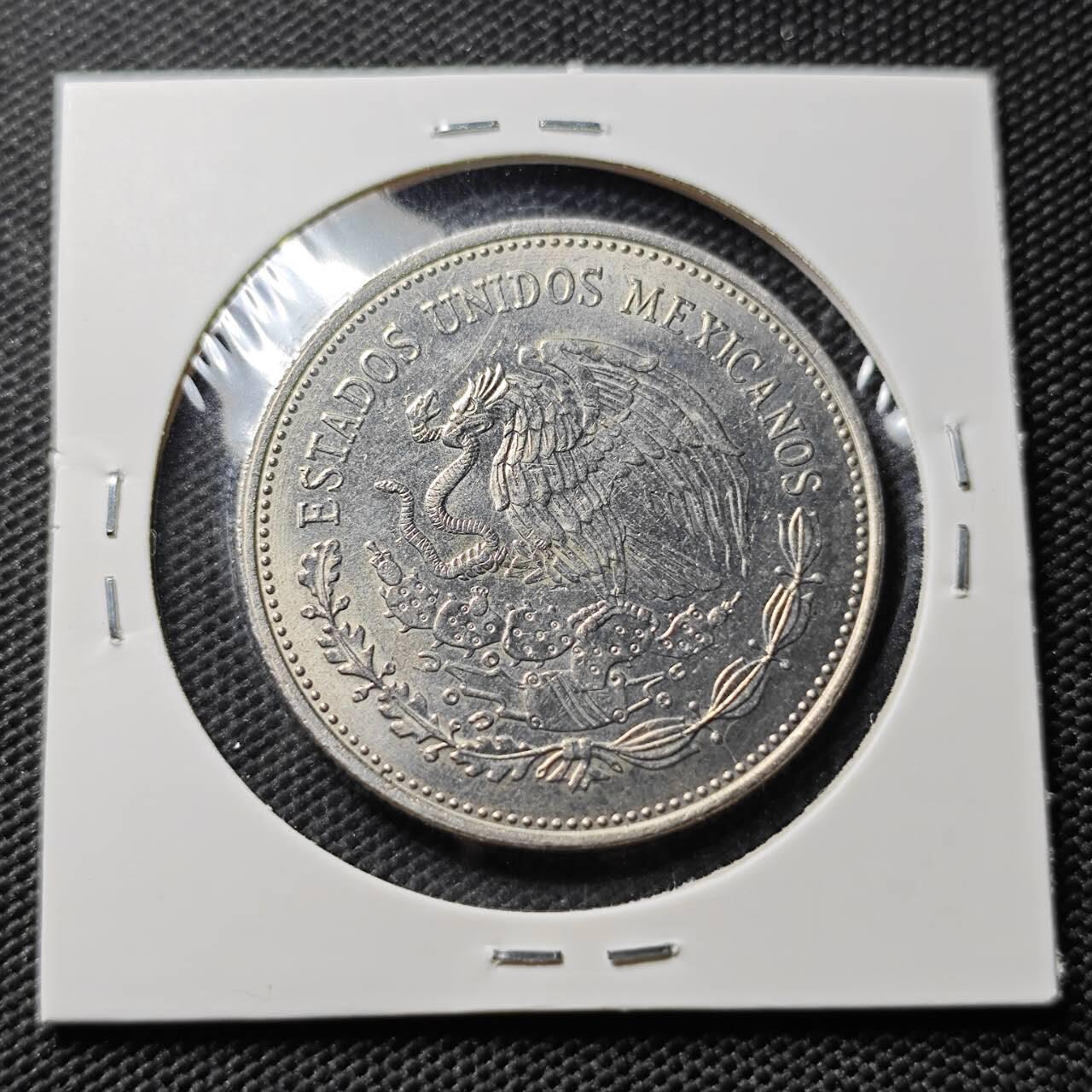 KK钱币收藏小铺  第407期 2月预留时间 周末发货  1988墨西哥5000比索纪念币 