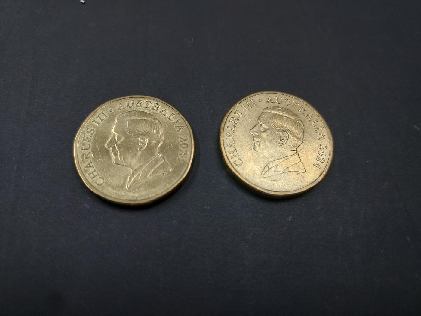 博彦收藏    4月1日 8点 钱币专场 澳洲 bluey 1元硬币2枚