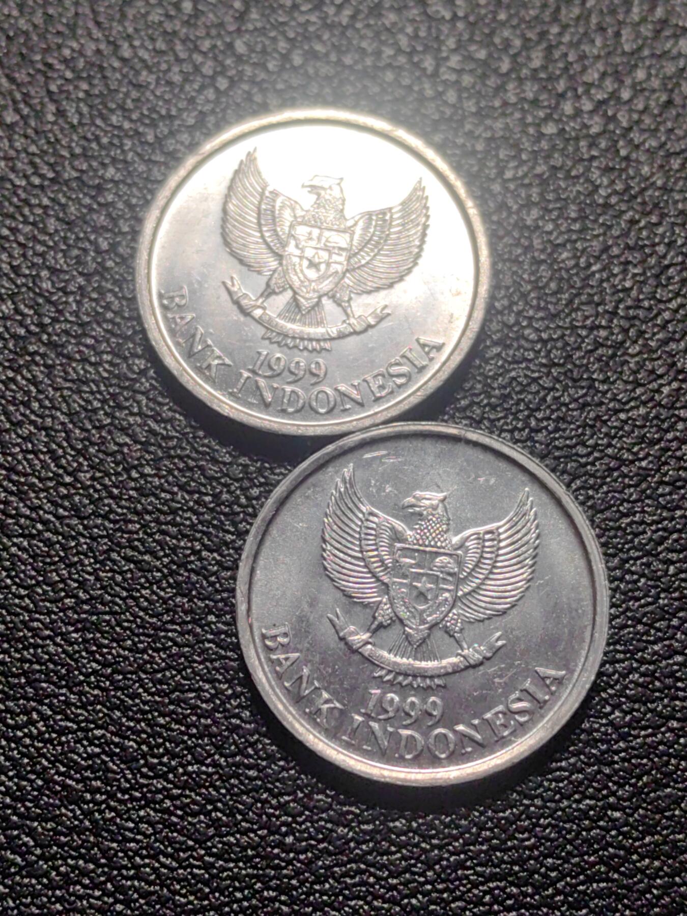 靖甫拍卖第七场 印尼50卢比两个