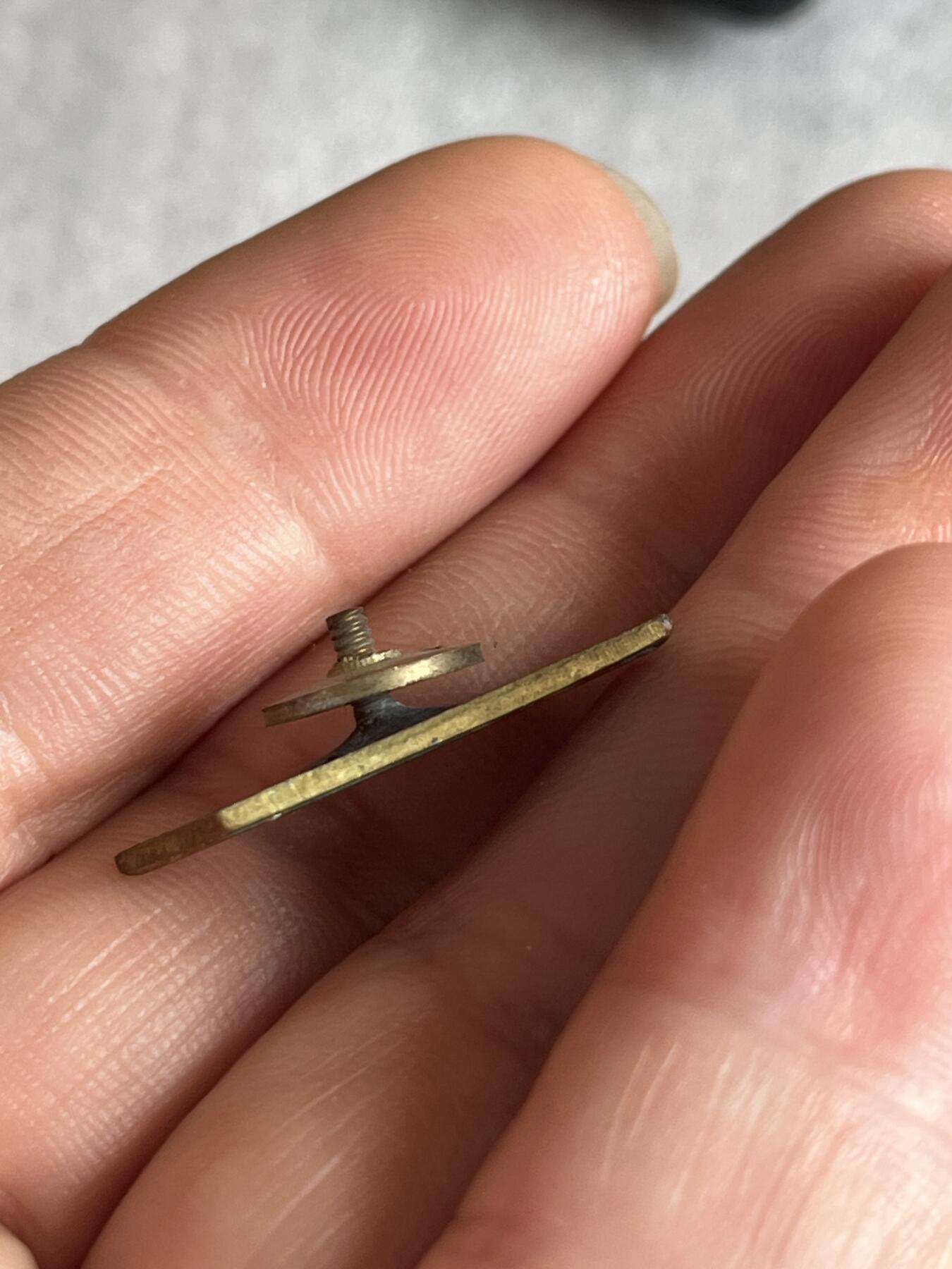 社会主义国家徽章小拍 五十年代朝鲜铜质国旗章