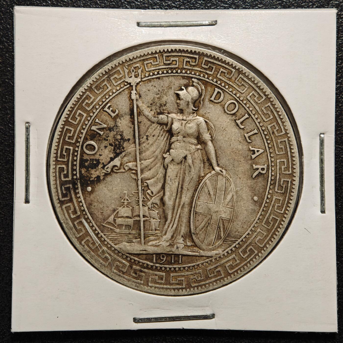 【德藏】世界币章拍卖第169期（拍品征集中~欢迎藏友联系） 老藏家集藏系列之- 1911年 英属贸易银币站洋壹圆银币 重约：26.8g 入册20余年·附有当年购入价