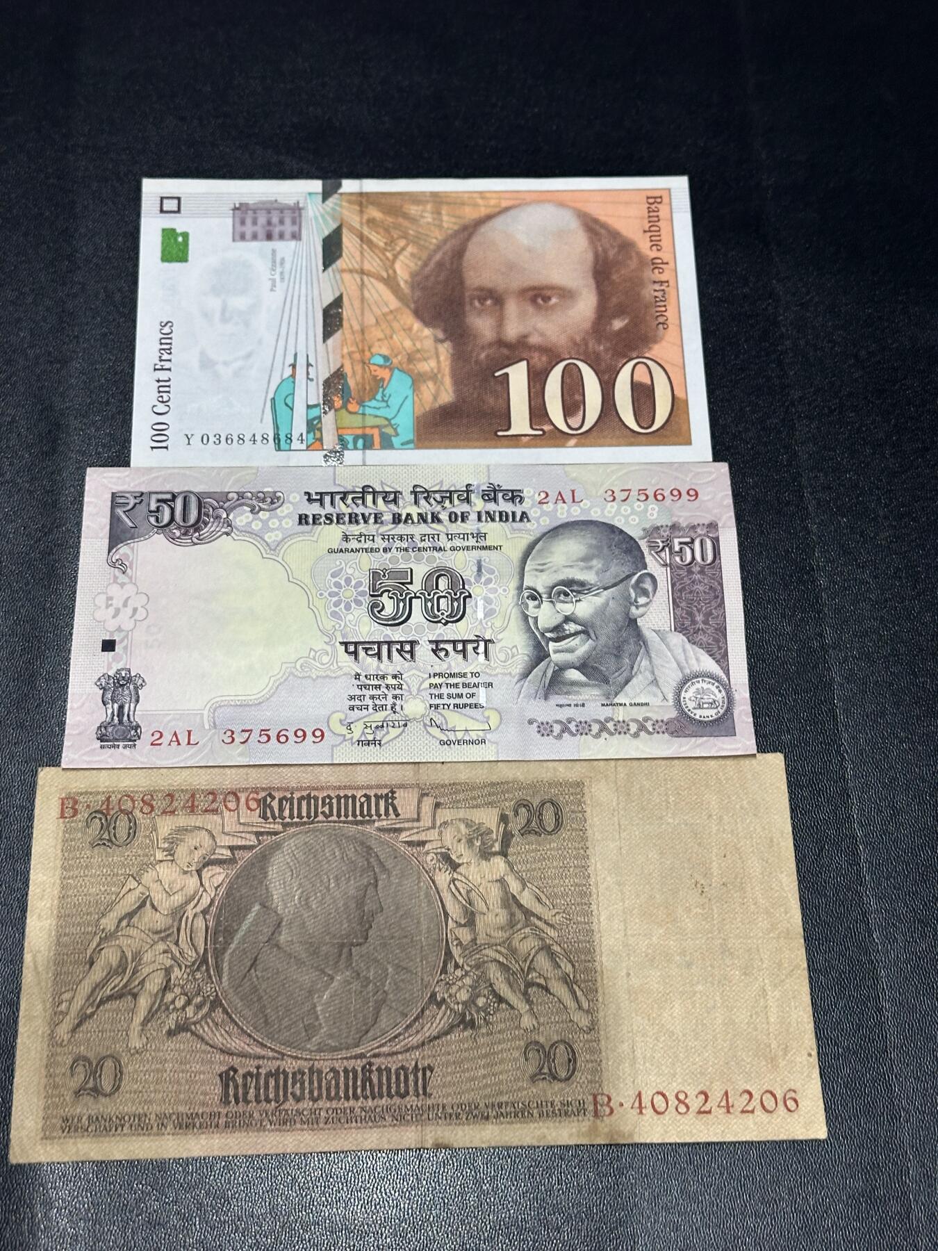 《外钞收藏家》第六百二十一期（精选场）（长期征集拍品、欢迎藏友们联系合作） 1997年法国末版100法郎 UNC-  加上印度50和德国20马克非全新 一起