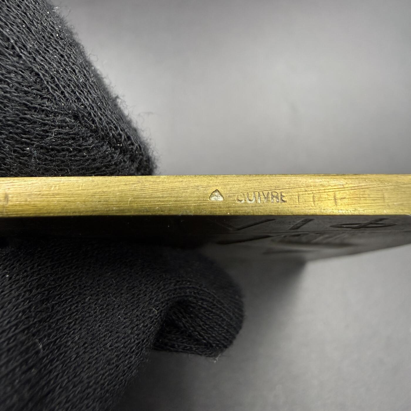 「木头集藏」“春启藏心”——章牌精品专场 M.DAMMANN～“浴女” 大尺寸单面艺术铜章，尺寸：90 × 54 mm，155 g，雕刻生动，比较少见，装饰艺术风格代表作。