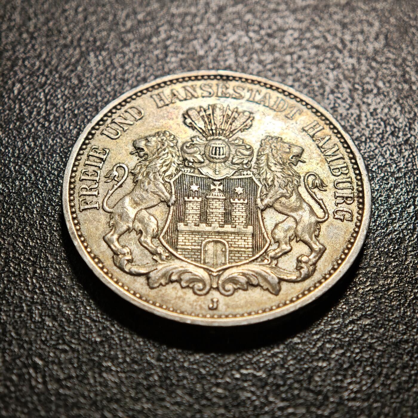 【德藏】世界币章拍卖第169期（拍品征集中~欢迎藏友联系） 1911年 德国汉堡3马克银币 直径约：33.2mm；重约：16.6g 淡彩包浆