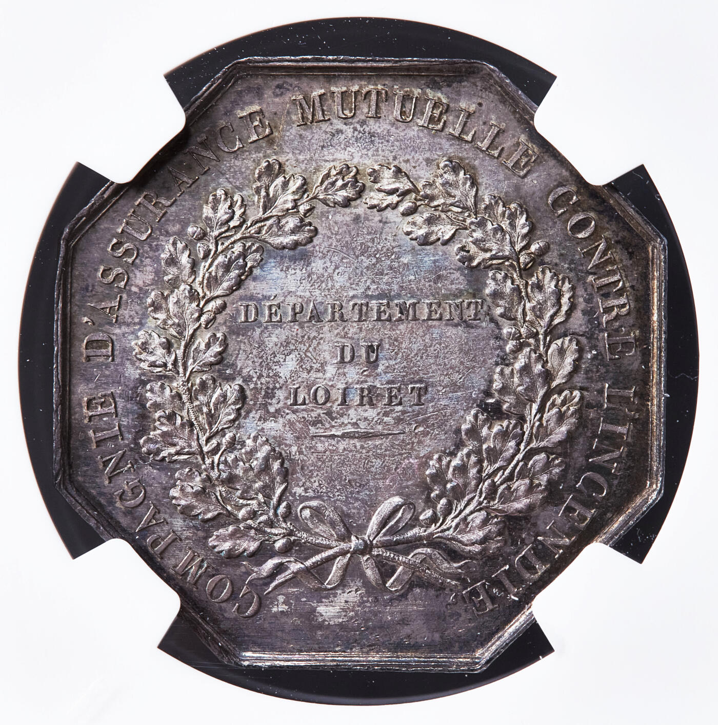 【俄甄集藏】2026年(050)04-01星期三 晚 19:30 全场包邮 法国1820年卢瓦雷省火灾保险公司银质八角代用币章，NGC MS62，酱彩包浆，稀少品种，蜜蜂铭